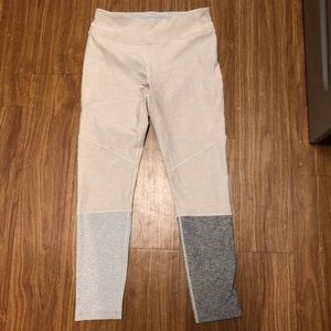 Outdoor voices dipped legging